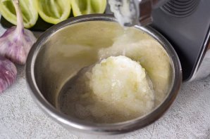 Икра кабачковая через мясорубку