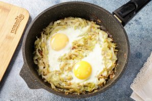 Яичница с капустой