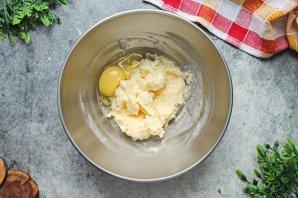 Клубничный пирог с пахтой