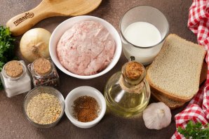 Котлеты из фарша с хлебом