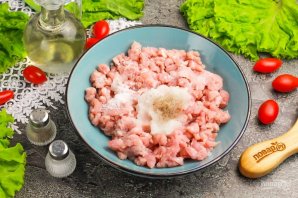 Котлеты с сыром и помидорами