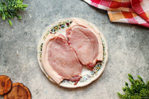 Отбивные с картошкой в духовке Отбивные с картошкой в духовке