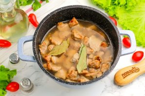 Подливка из свинины
