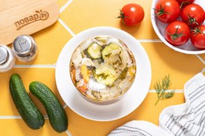 Салат на зиму из помидоров и огурцов Салат на зиму из помидоров и огурцов