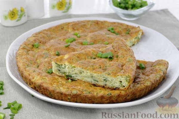 Сырный пирог с зеленым луком