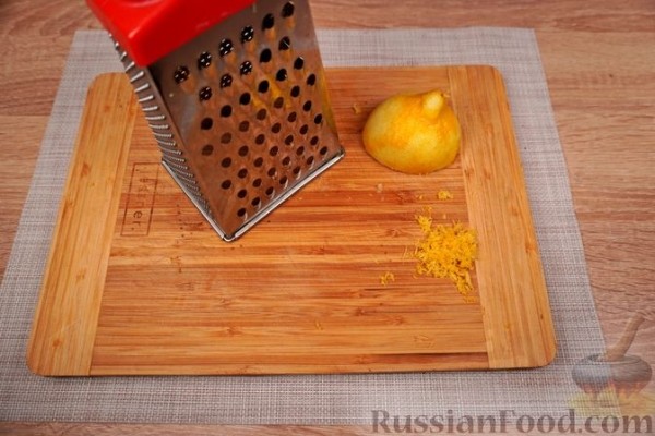 Сарагли с заварным кремом и персиками