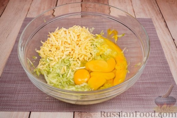 Кабачковая запеканка с сыром