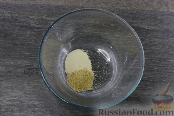 Сдобный рулет с орехово-медовой начинкой