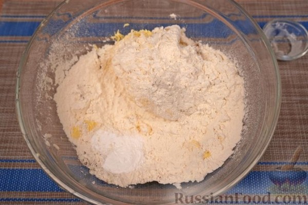 Луковые крекеры на пиве