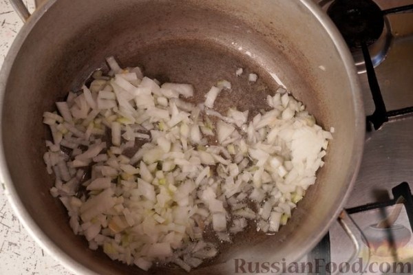 Суп из кабачков с грибами и кукурузой