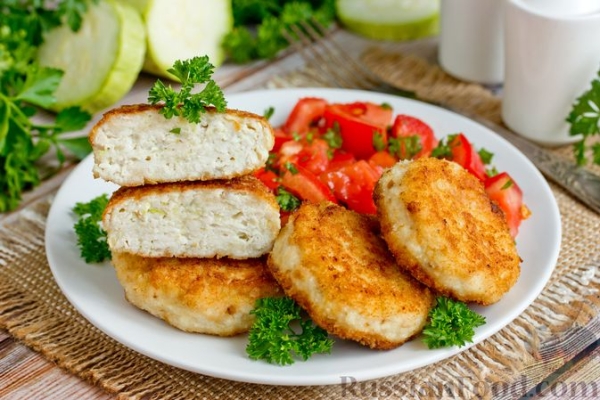 Котлеты из индейки с кабачками (без яиц)