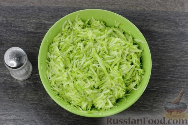 Котлеты с кабачками и картошкой