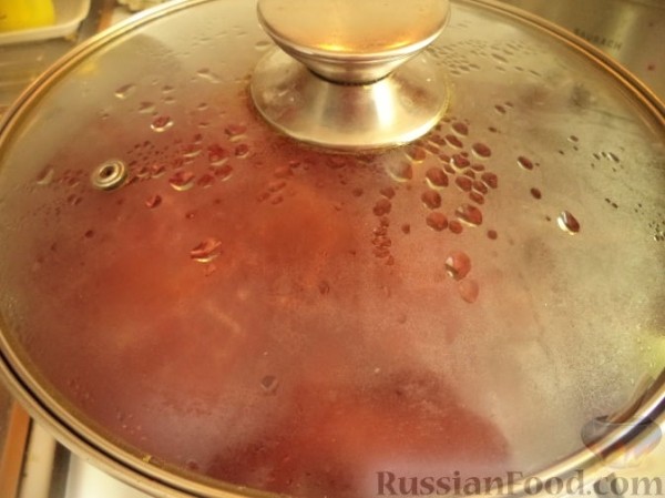 Борщ грибной с черносливом