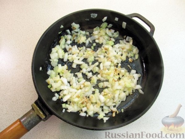 Запечённый перец, фаршированный картофельным пюре и мясом