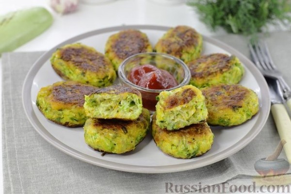 Котлеты с кабачками и картошкой