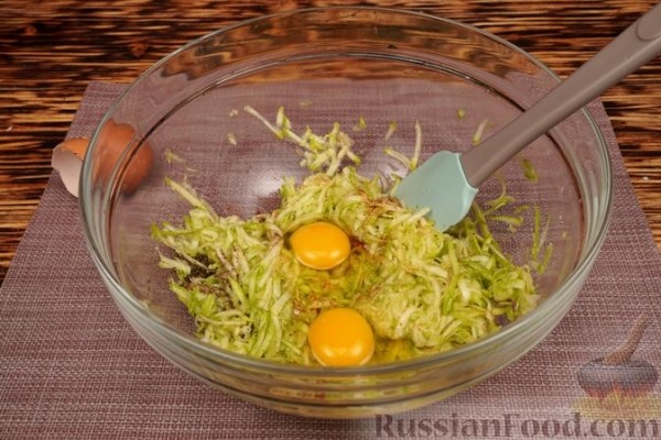 Запеканка из кабачков с брынзой