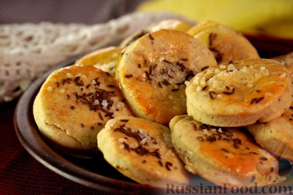 Печенье на пиве, с тмином и морской солью