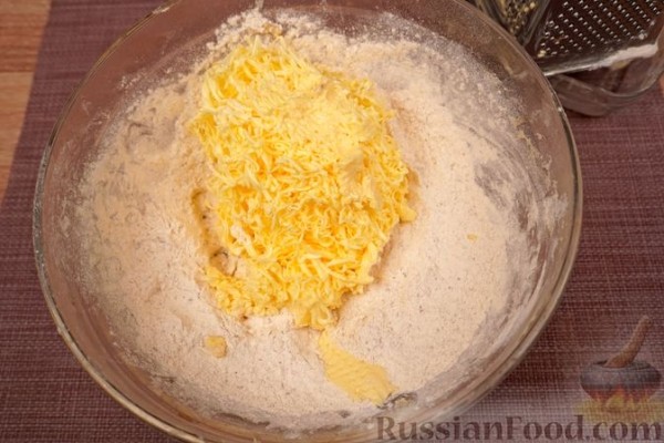 Печенье на пиве, с тмином и морской солью