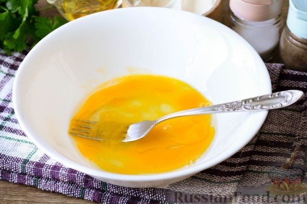 Свиные рулетики с черносливом и грецкими орехами