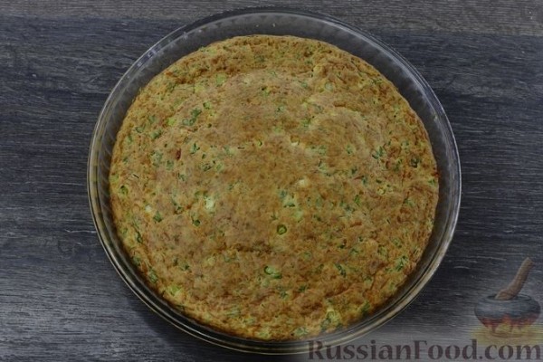 Сырный пирог с зеленым луком