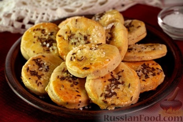 Печенье на пиве, с тмином и морской солью
