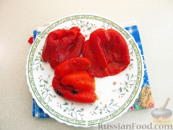 Запечённый перец с сырно-чесночной начинкой
