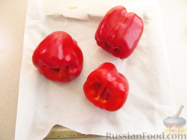 Запечённый перец с сырно-чесночной начинкой