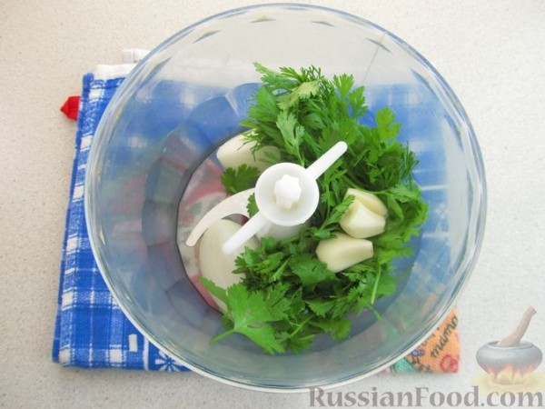 Баклажаны с ореховым соусом по-грузински