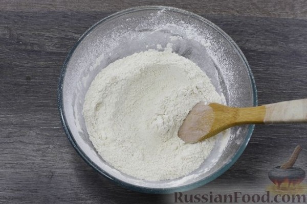 Песочный пирог с голубикой