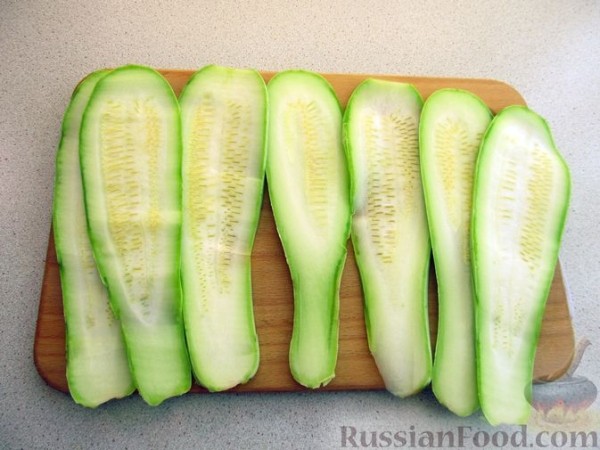 Блинные рулетики с кабачками и сыром (в духовке)