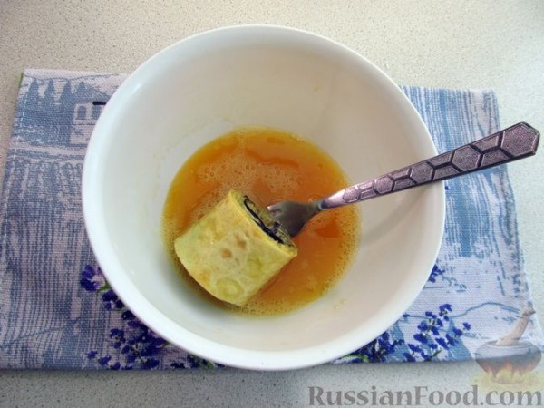 Рулетики из лаваша, с баклажанами и сыром