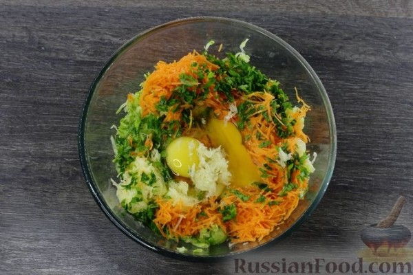 Котлеты с кабачками и картошкой