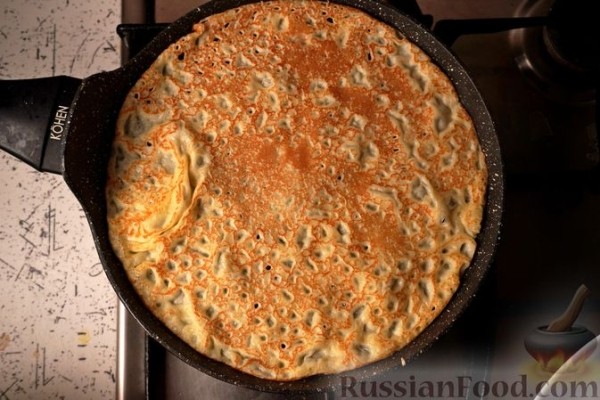 Молдавский блинный торт «Шапка Гугуцэ»