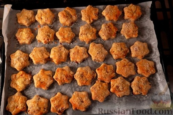 Луковые крекеры на пиве