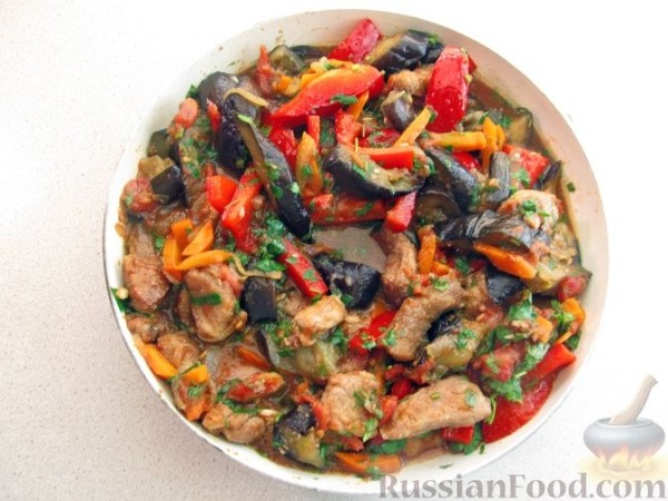 Мясо с баклажанами по-грузински