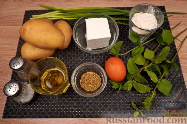 Пататокефтедес (картофельные котлеты с фетой)