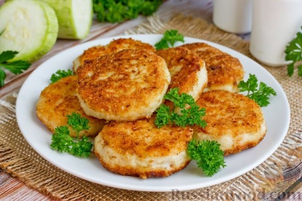 Котлеты из индейки с кабачками (без яиц)