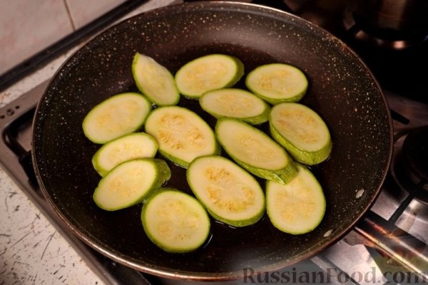Мезе из кабачков и феты