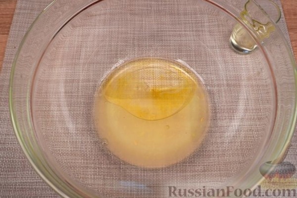 Гирос с белой рыбой и соусом дзадзики