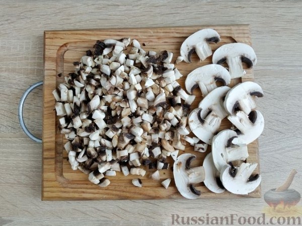 Кабачки, фаршированные булгуром, шампиньонами и морковью (в духовке)