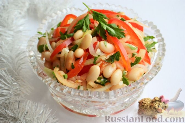 Салат из фасоли и болгарского перца
