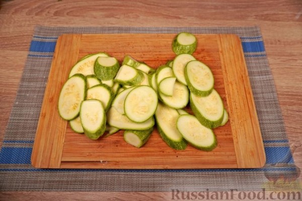 Мезе из кабачков и феты