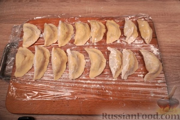 Польские пероги с картофелем и сыром