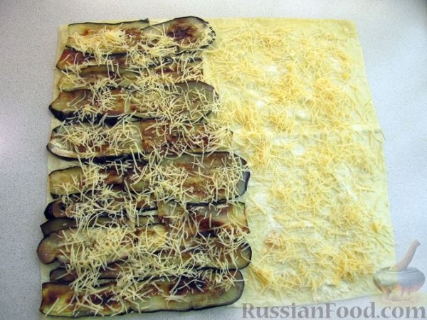 Рулетики из лаваша, с баклажанами и сыром