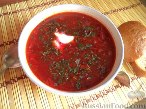 Борщ грибной с черносливом