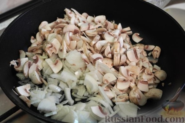 Бездрожжевые пирожки с картофелем, грибами и зеленью (в духовке)