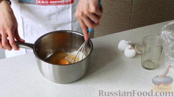 Французский тарт с клубничным пюре
