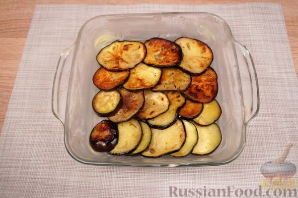 Запеканка из баклажанов с куриным фаршем и брынзой