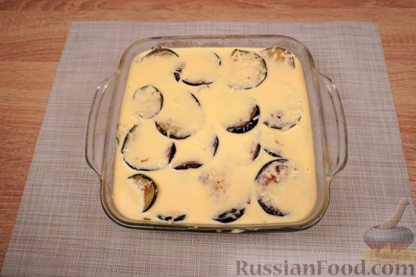 Запеканка из баклажанов с куриным фаршем и брынзой