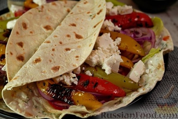 Гирос с болгарским перцем на гриле